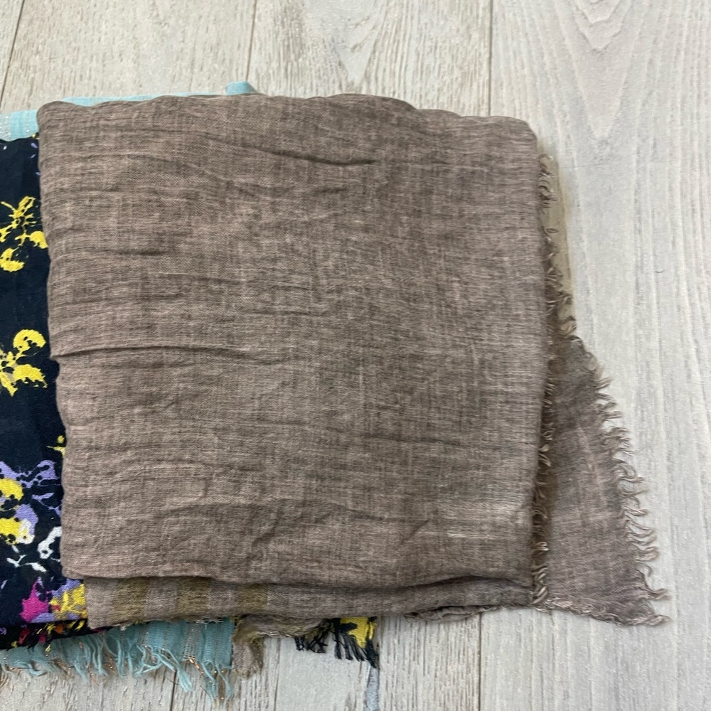 SCARF BUNDLE - Picture 4 of 5